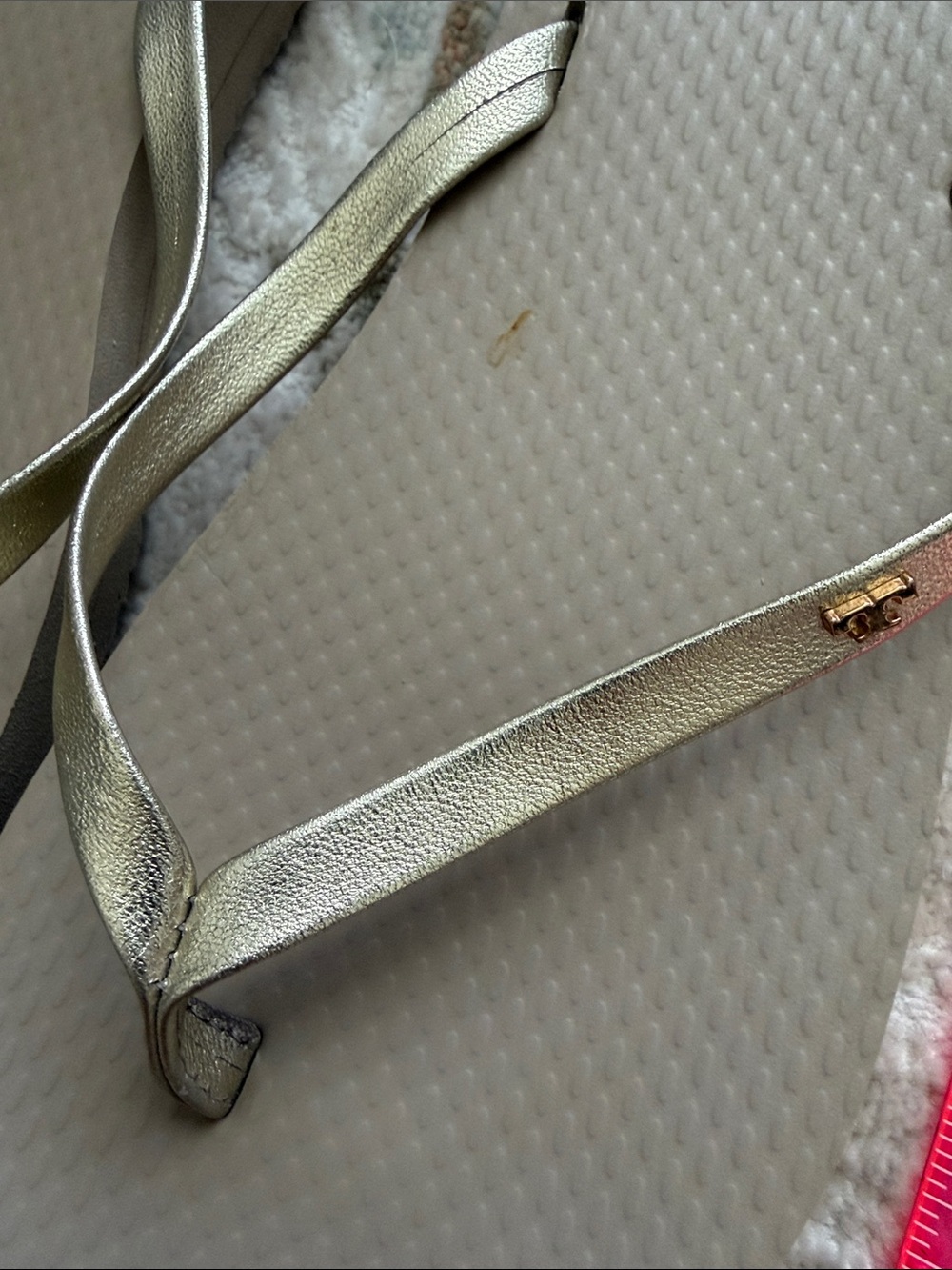 Tory Burch Metallic Gold-Trim Flip Flop Sandals size 6 - Picture 8 of 11